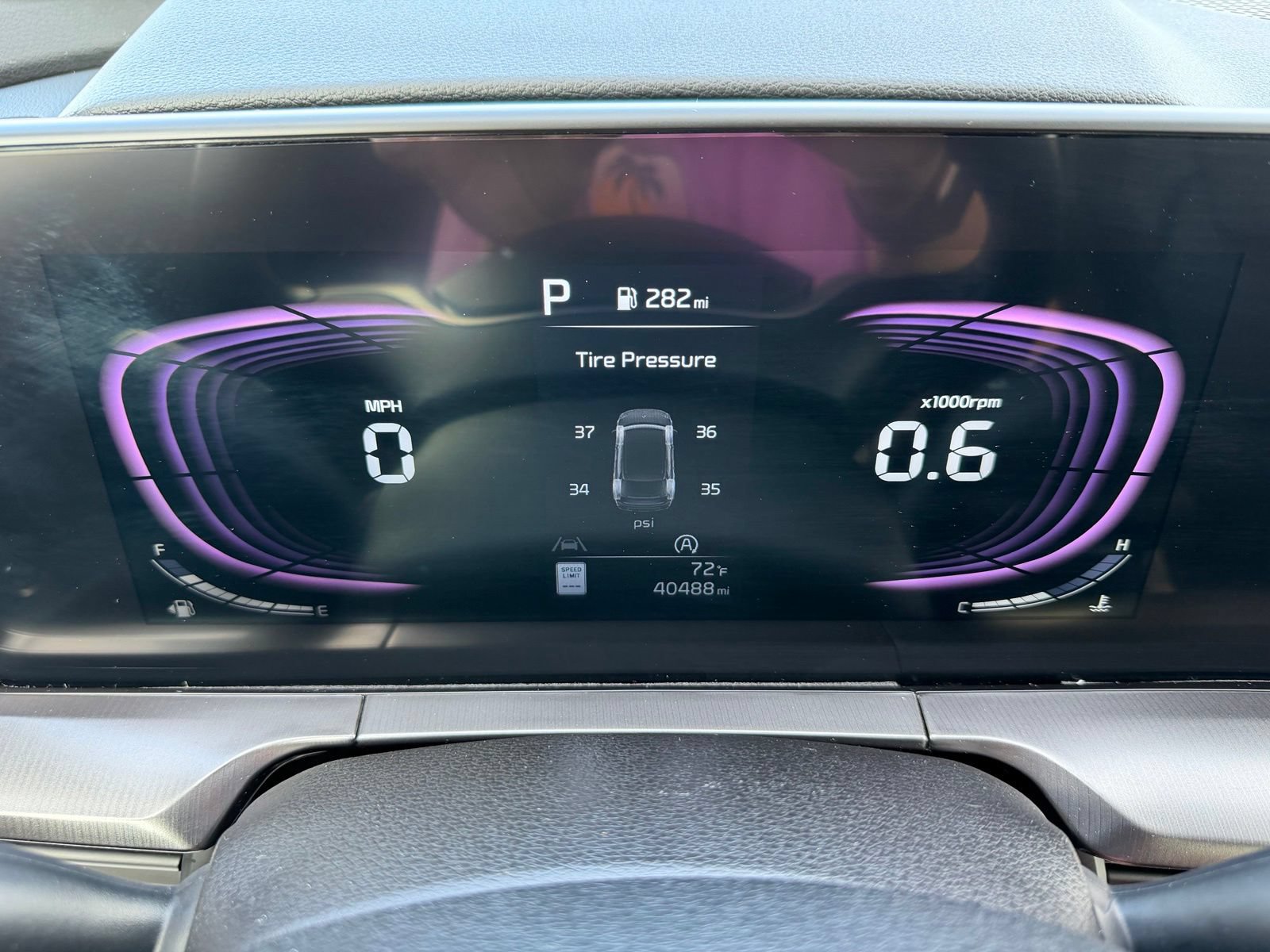 Used 2025 Kia Telluride S FWD image 18