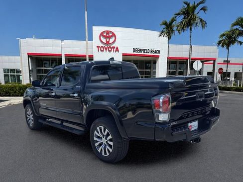 Used 2023 Toyota Tacoma Limited RWD image 5