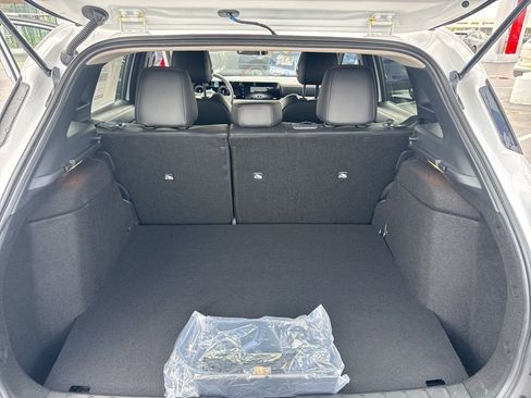 New 2026 Nissan Kicks SR w/ SR Premium Package AWD/4WD image 17