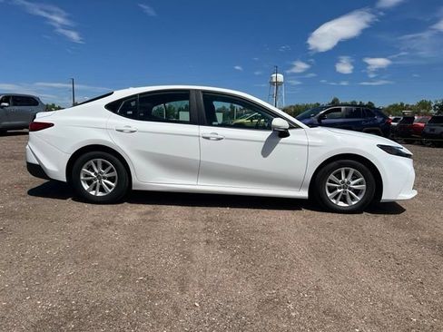 Used 2025 Toyota Camry LE FWD image 6