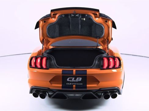 Used 2020 Ford Mustang Shelby GT500 w/ Technology Package RWD image 49
