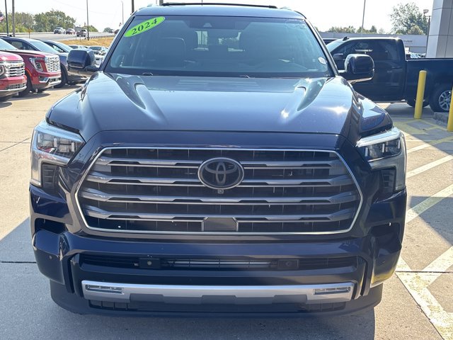 Used 2024 Toyota Sequoia Limited w/ Tow Technology Package AWD/4WD image 11