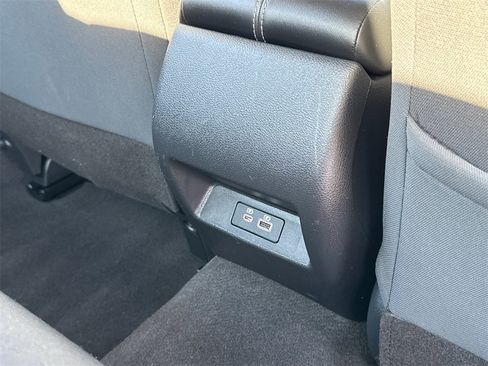 Used 2022 Nissan Altima 2.5 SV w/ SV Premium Package image 17