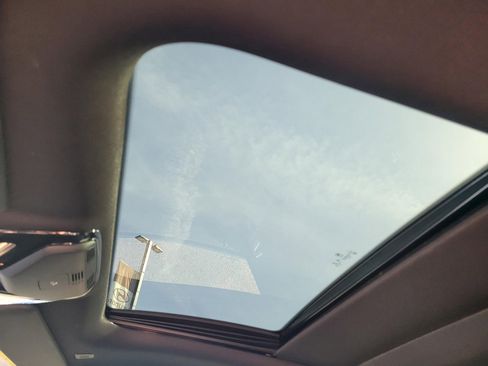 Used 2024 BMW M440i M440i w/ Parking Assistance Package image 12