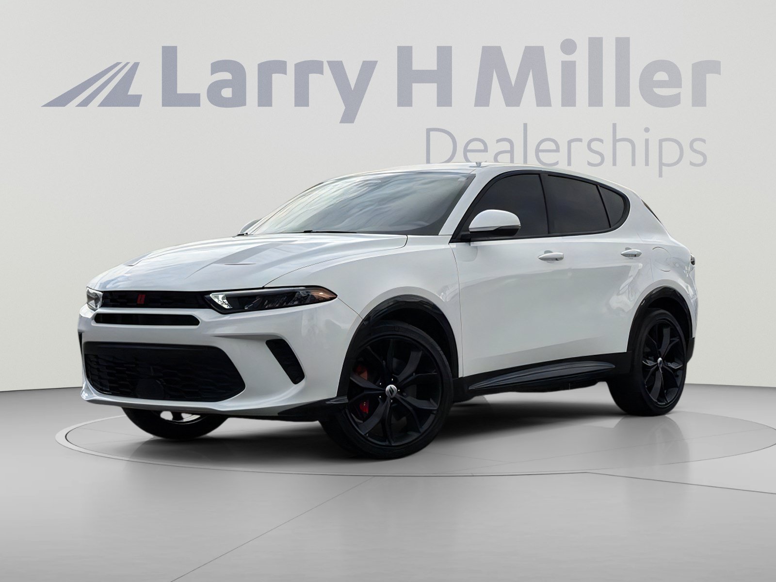 Used 2024 Dodge Hornet R/T w/ Track Pack AWD/4WD image 2