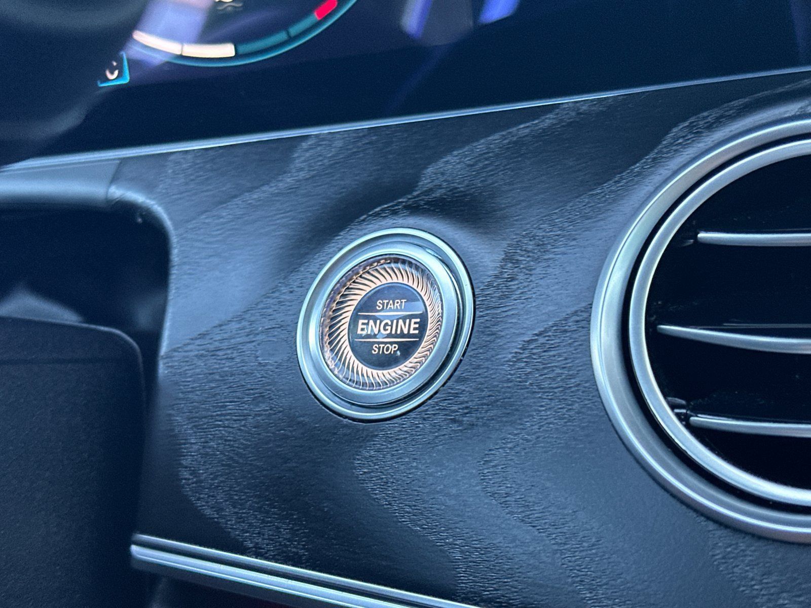 Certified 2023 Mercedes-Benz E 350 4MATIC Sedan image 22