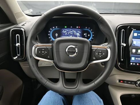 Used 2023 Volvo XC40 B4 Plus w/ Driver Assist Package image 23