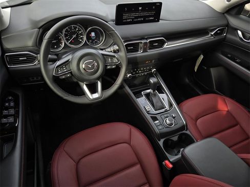 New 2025 MAZDA CX-5 Carbon Edition image 16