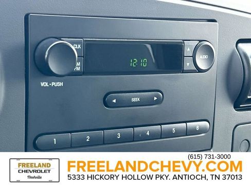 Used 2006 Ford F550 2WD Regular Cab Super Duty image 27