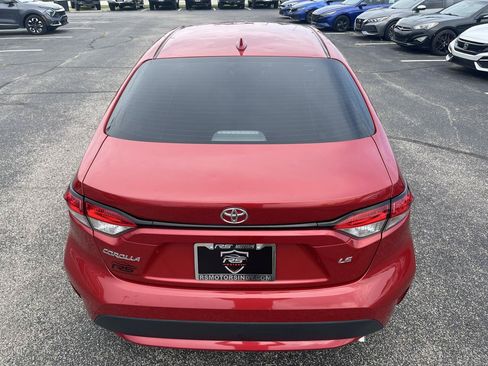 Used 2021 Toyota Corolla LE FWD image 10