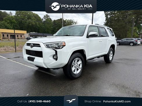 Used 2024 Toyota 4Runner SR5 Premium w/ Moonroof Package RWD image 1