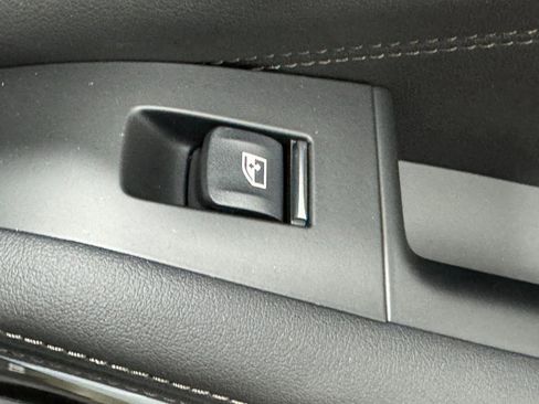 Used 2026 BMW X5 xDrive40i image 22