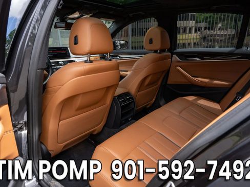 Used 2018 BMW 530i xDrive AWD/4WD image 13
