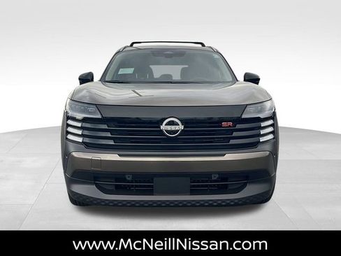 New 2026 Nissan Kicks SR image 2