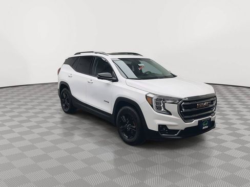 Certified 2024 GMC Terrain AT4 w/ Tech Package AWD/4WD image 36