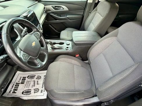 Used 2018 Chevrolet Traverse LT AWD/4WD image 10
