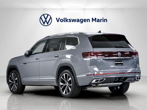 New 2026 Volkswagen Atlas SEL Premium R-Line image 3