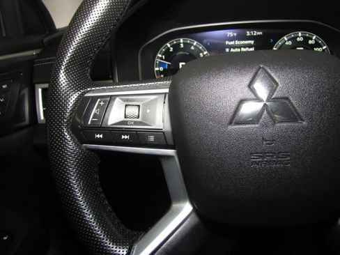 Used 2022 Mitsubishi Outlander SEL AWD/4WD image 5