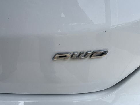 Certified 2024 Ford Edge SEL w/ Convenience Package AWD/4WD image 16
