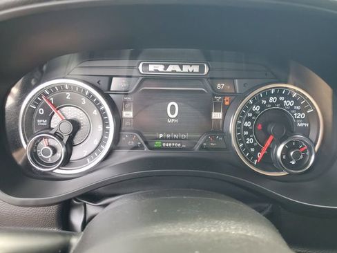 Used 2023 RAM 1500 Big Horn AWD/4WD image 32