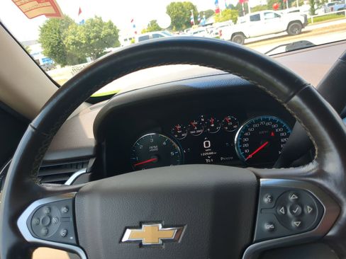 Used 2016 Chevrolet Tahoe LTZ RWD image 12