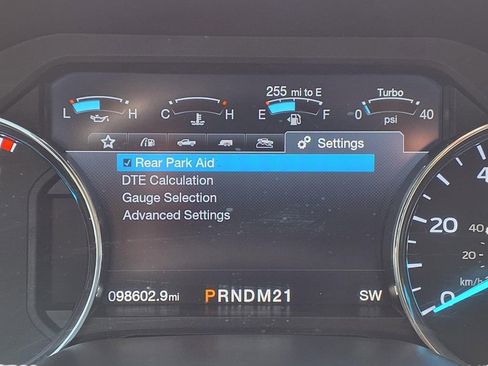 Used 2019 Ford F250 Lariat w/ Chrome Package image 19