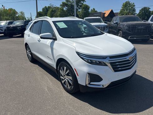 Used 2022 Chevrolet Equinox Premier FWD image 7