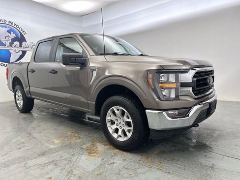 Used 2023 Ford F150 XLT AWD/4WD image 11