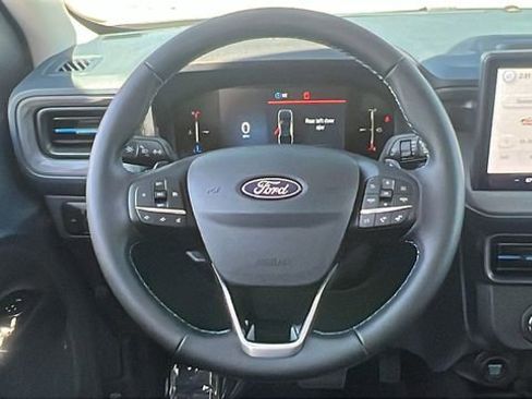 New 2025 Ford Maverick Lobo image 21