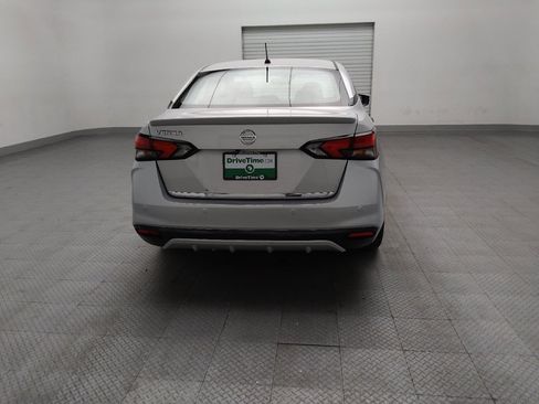 Used 2020 Nissan Versa S FWD image 7