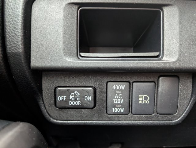 Used 2019 Toyota Tacoma TRD Sport w/ Technology Package RWD image 23