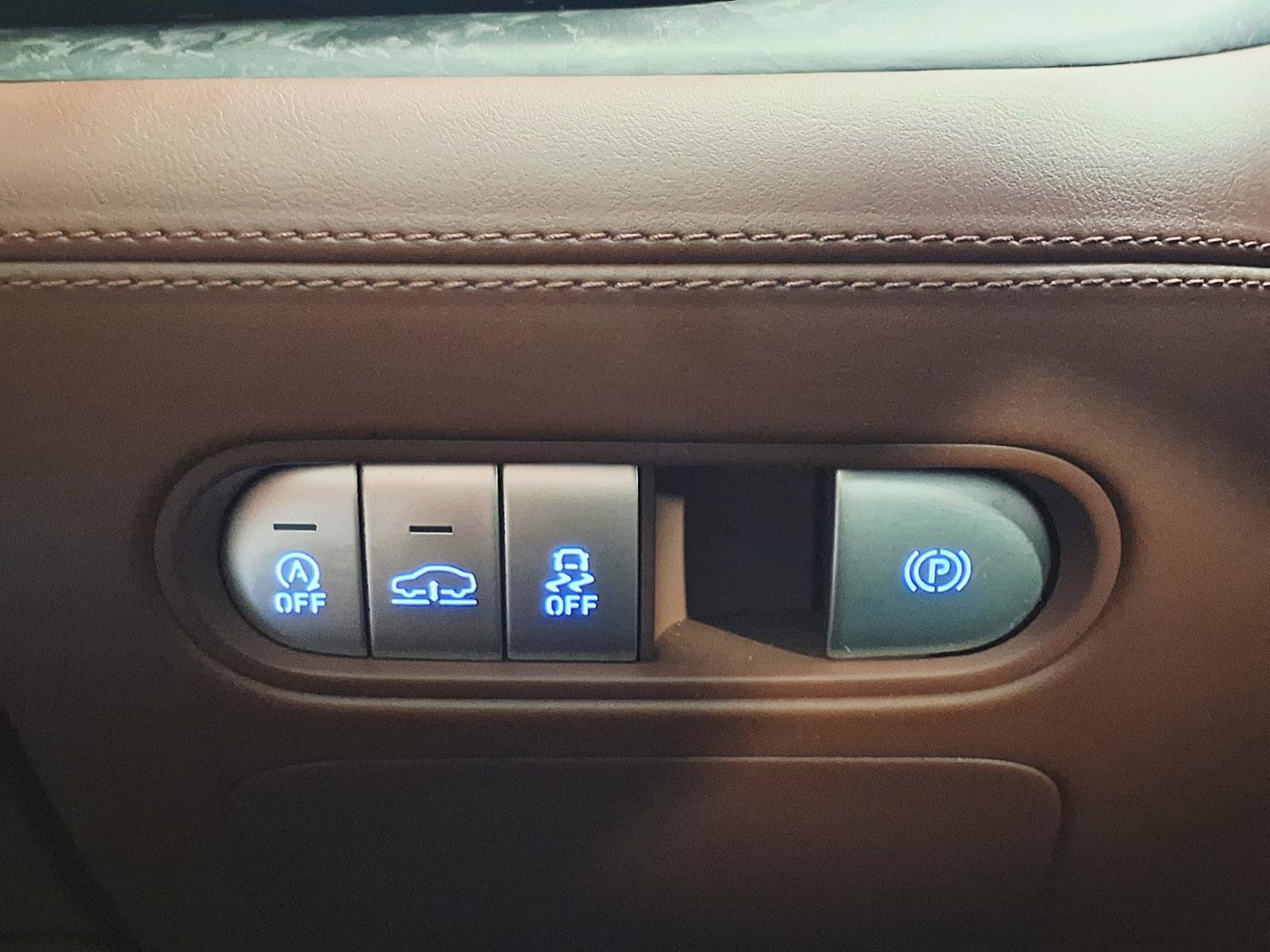 Certified 2023 Genesis G90 3.5T AWD/4WD image 22