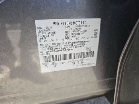 Certified 2024 Ford Edge SEL AWD/4WD image 34
