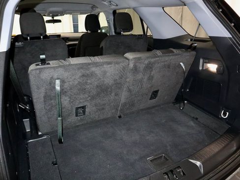 Certified 2023 Ford Explorer XLT image 15