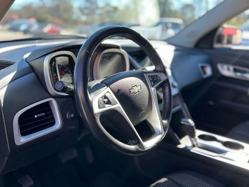 Used 2016 Chevrolet Equinox LT w/ Convenience Package image 12