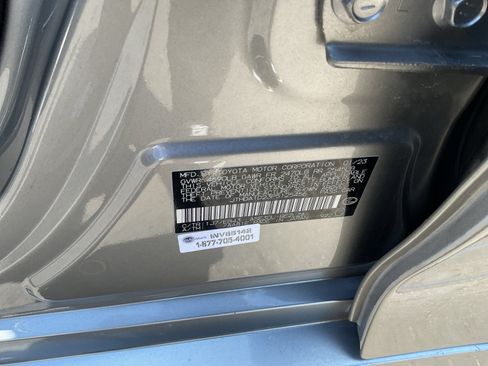 Used 2023 Lexus IS 300 w/ Premium Package RWD image 27