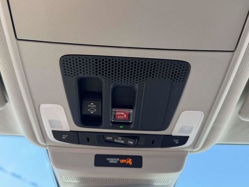Used 2025 Honda Accord EX-L image 36