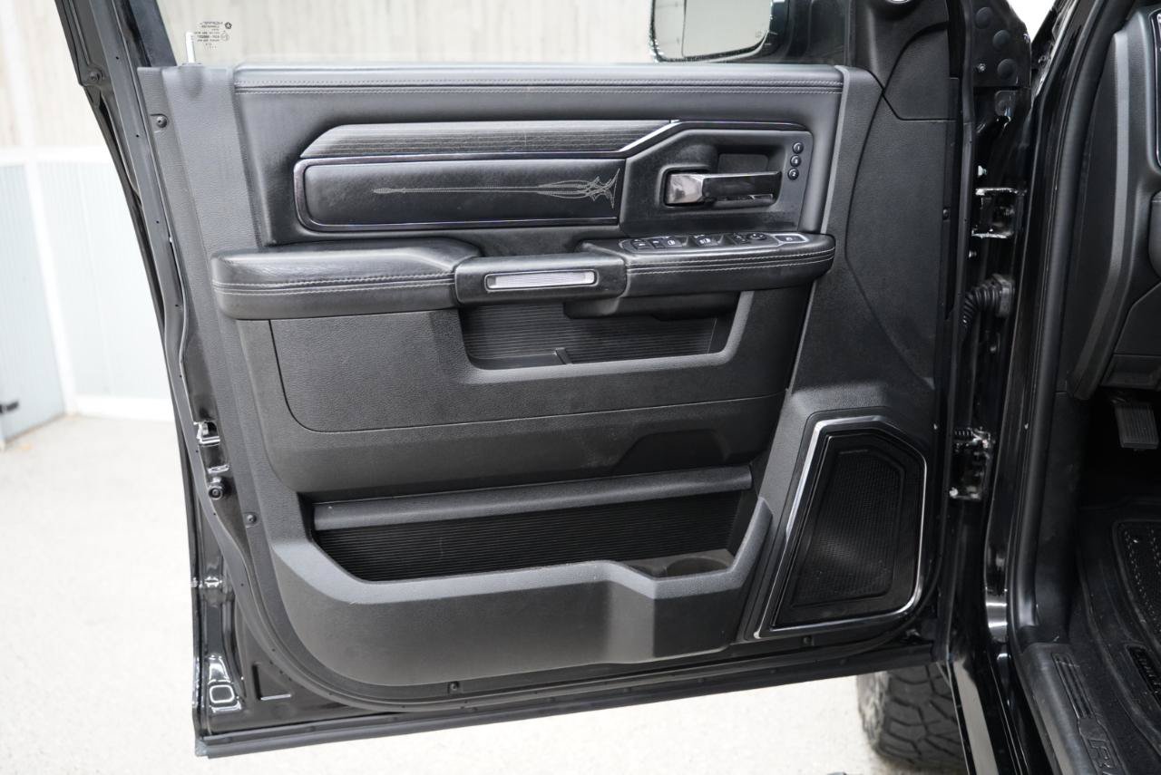 Used 2022 RAM 2500 Limited AWD/4WD image 30