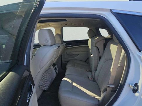 Used 2010 Cadillac SRX Premium image 7