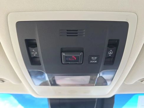 Used 2020 Lexus ES 350 w/ Accessory Package FWD image 38