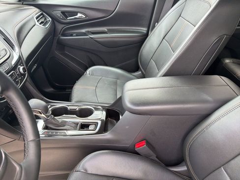 Used 2023 Chevrolet Equinox Premier AWD/4WD image 30