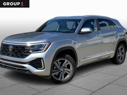 Used 2024 Volkswagen Atlas Cross Sport SEL R-Line