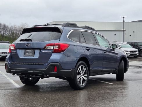 Used 2018 Subaru Outback 2.5i Limited image 28