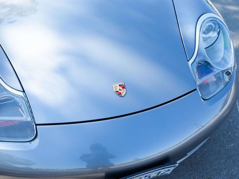 Used 2001 Porsche 911 Cabriolet image 13