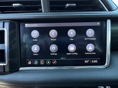 Used 2021 GMC Yukon Denali w/ Denali Premium Package image 30