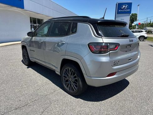 Used 2022 Jeep Compass High Altitude AWD/4WD image 5