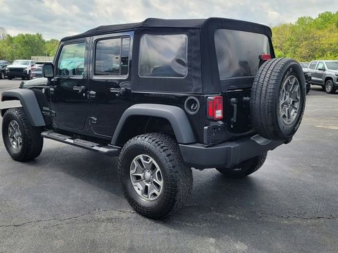 Used 2017 Jeep Wrangler Unlimited Sport w/ Quick Order Package 24S AWD/4WD image 9