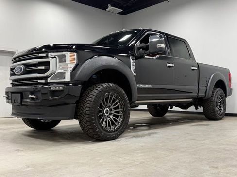 Certified 2022 Ford F350 Platinum w/ Snow Plow Prep Package AWD/4WD image 5