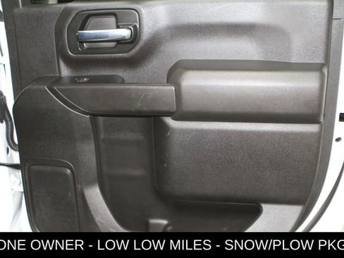 Used 2023 Chevrolet Silverado 2500 LT image 25