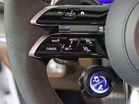 Certified 2026 Mercedes-Benz GLE 53 AMG 4MATIC Coupe image 19